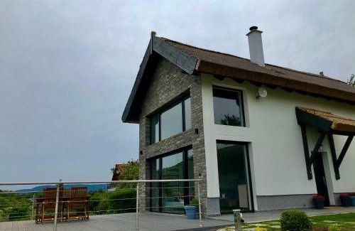 Szigliget Villa | Panorama & Vino Szigliget