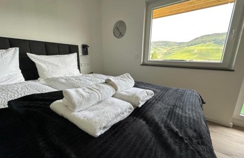 Kues Apartment | Panoramaapartment Wine & Castle