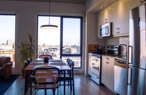Cite Multimedia Apartment | Panoramic Apartment in the old port