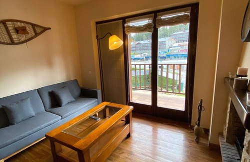 La Molina Apartment | Panoramic Luxury Apart + Views, Pista Llarga Residence.