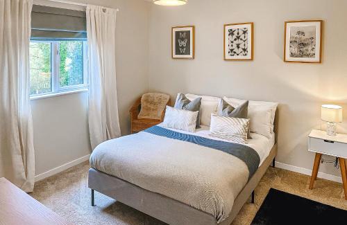 St Hilary Resort | Pant Wilkin Lodges And Equestrian Centre