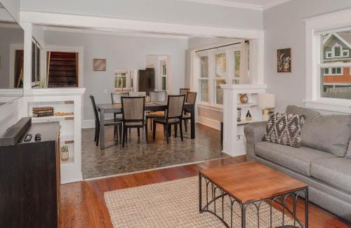 Oshkosh House | Panther