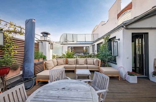 Les Amandiers House | Par056 - Opulent townhouse with rooftop