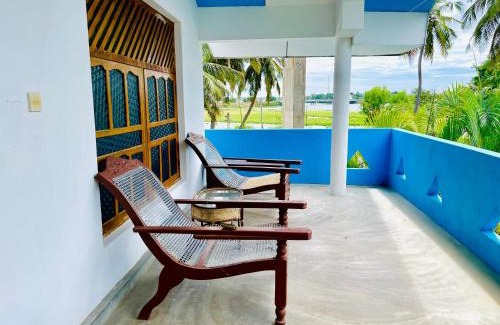 Pottuvil Division 2 Hotel | Paradise Bay Hotel & Surf Camp