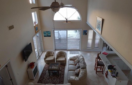 Carrabelle Villa | Paradise by the Sea