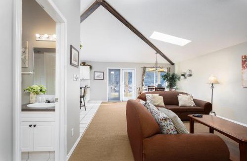 Lethbridge Villa | Paradise Canyon Golf Resort - Signature Villa 380