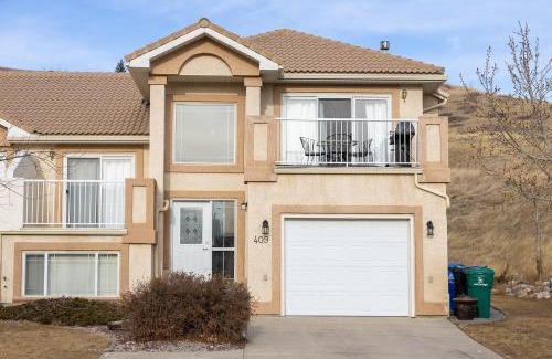 Lethbridge Apartment | Paradise Canyon Golf Resort - Luxury Villa 409