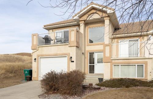 Lethbridge Apartment | Paradise Canyon Golf Resort - Luxury Condo M407