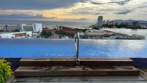 North Hotel Zone Apartment | Paradise Escape Life is Good