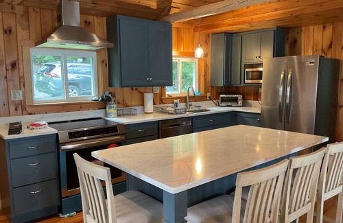 Embden House | Paradise on the Lake!