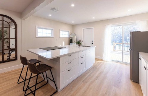 Red Deer House | Paradise On The Park