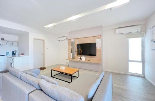 Tanjung Aru Apartment | Paradise Perch Tanjung Aru Inifnity Pool 2BR