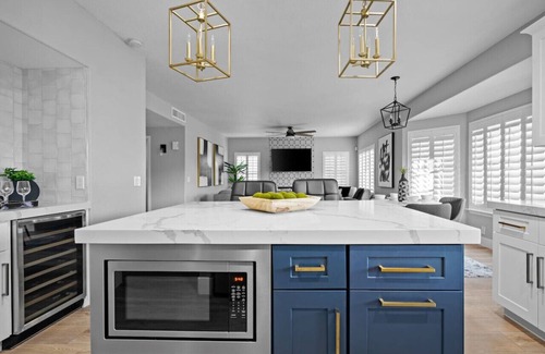 Arabian Views House | Paradise Valley - 5 BR/3 Bath/Hot Tub & Pool