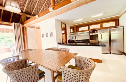 Castelo da Torre House | Paradisiacal house of 320m2 in the environmental reserve of strongly Beach divide 12x!