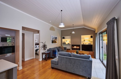 Martinborough Apartment | Parehua Resort