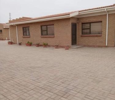 Henties Bay Apartment | Paresis 7