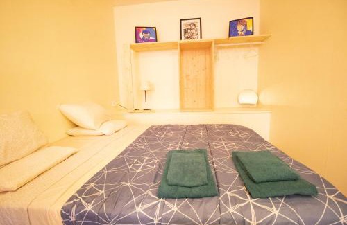 Coligny Apartment | Paris Ain