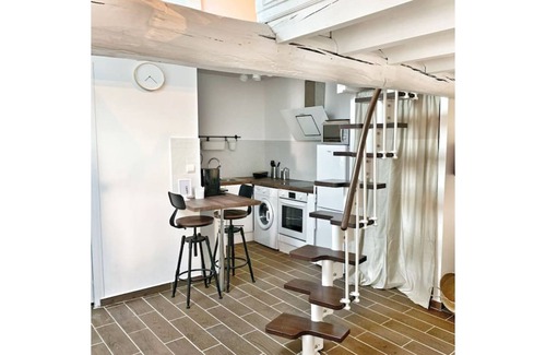 Garges-les-Gonesse Apartment | ⭐️⭐️🇫🇷PARIS/BORGET✈️CDG/VILLEPINTE/ASTERIX/STADE DE FRANCE/DISNEYLAND🇫🇷⭐️⭐️