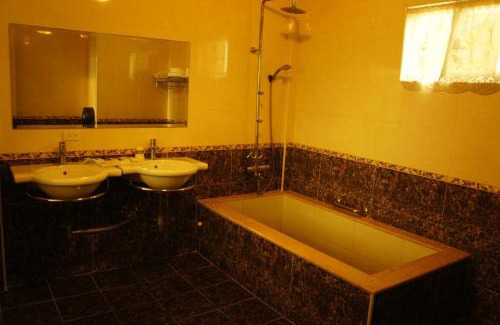 Mailiao Hotel | Paris Motel