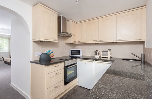 Ellemford Apartment | Parisian style 2 bedroom the Marchfield Residence