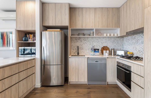 Caulfield North Apartment | Park Life: Elegant & Sun-Filled 2-Bed 2-Bath Home