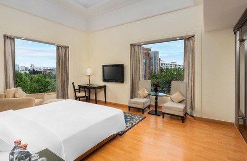 Old Gurgaon Hotel | Park Plaza Gurgaon