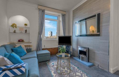 Leith Apartment | Parking - City Centre - Great Area - 2 Guests