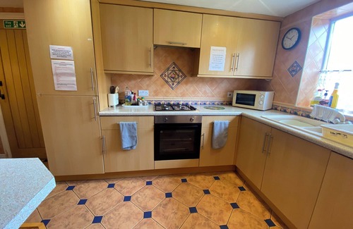 Pollington Bed & Breakfast | Parkside Guest House