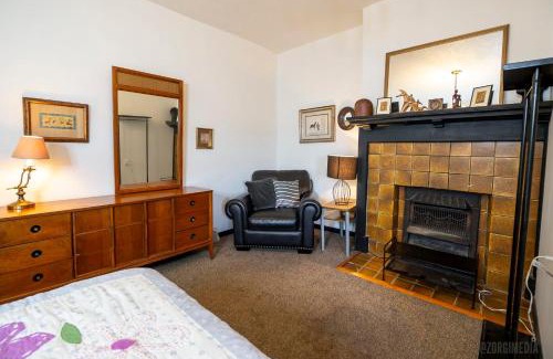 Homestead Apartment | Parkside Paradise Elegant Victorian Home Just Steps from the Park