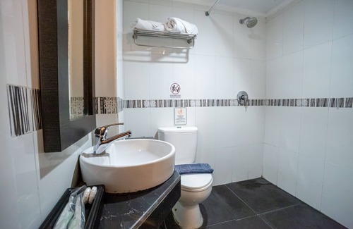 Waena Hotel | Parkside Star Hotel Waena