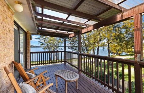 Buff Point House | Parkway Lakehouse