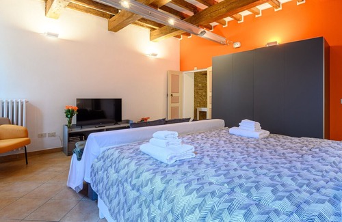 Oltretorrente Apartment | Parma Parco Ducale Cozy Apartment