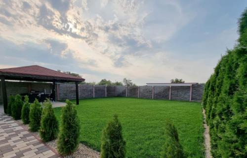 Dudestii Noi Apartment | Parnica Home 2