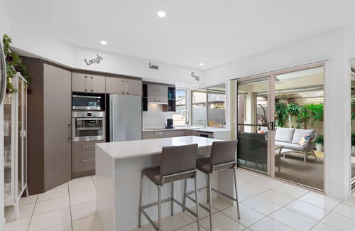 Parrearra House | Parrearra Oasis: Family Home, Pool, Pet-Friendly
