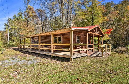 St George House | Parsons Semper Fi Cabin with Fire Pit!