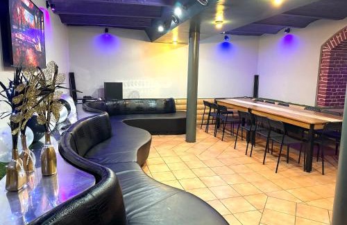 Avoti Apartment | Party Apartment With Sauna & Karaoke