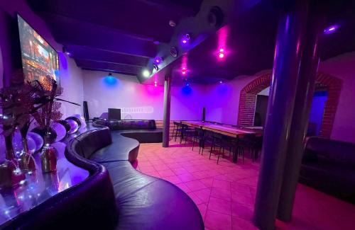 Avoti Apartment | Party Apartment With Sauna & Karaoke