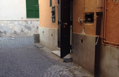 Pozzuoli Apartment | Parva Domus: Domus Magnus