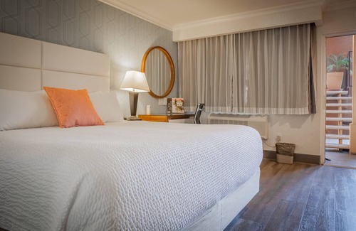 Pasadena Hotel | Pasadena Rose & Crown Hotel