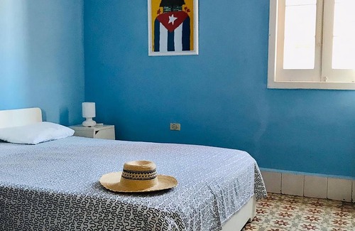 Plaza de la Revolucion Hostel | Paseo 609 B&B VEDADO