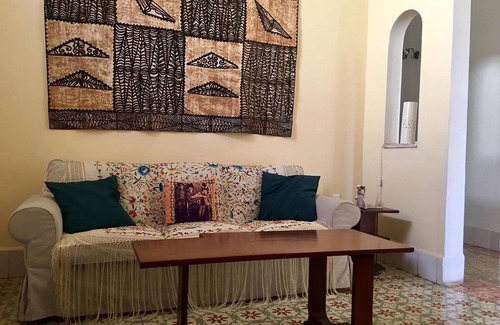 Plaza de la Revolucion Hostel | Paseo 609 B&B VEDADO
