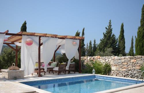 Loviste House | Pasika