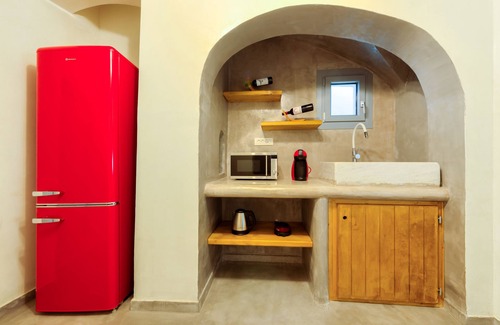 Megalochori House | Pasithea Luxury Suites
