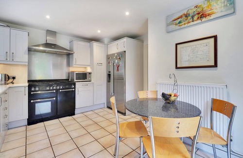 Westerham House | Pass the Keys | Large family home in picturesque village
