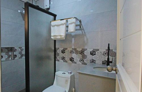 Dauin House | Passage Point Guest House