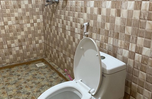 Karatu Cabin | Patamu Restaurant & Lodge