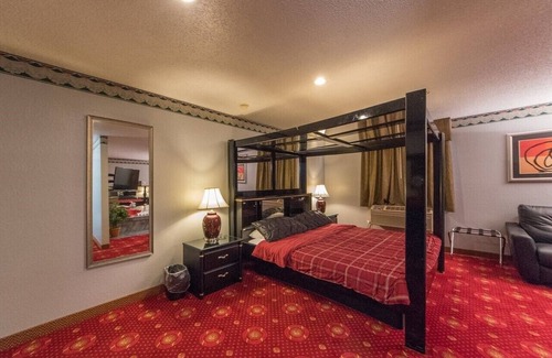 La Plata Hotel | Patuxent Inn