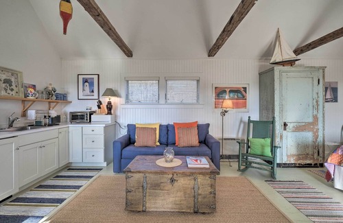Tenants Harbor Cottage | Pauls Cottage in Tenants Harbor, 1 Min to Shore