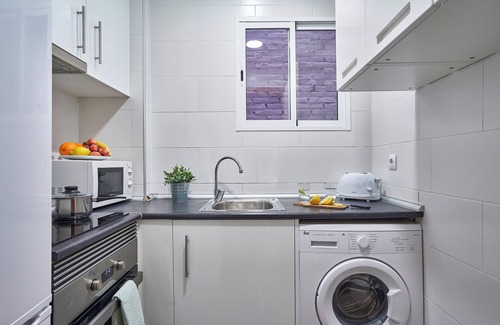 Sants-Badal Apartment | PAVIA1-2 · Fantastic 3 BR apartment in Sants