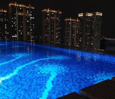 Bandar Tun Razak House | Pavillion Bukit Jalil Walk 2 mins Studio 2-4 Pax